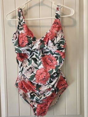 Kona Sol Twist Front One piece, Tropical Print - Pink/Coral/White, NWT, Size M